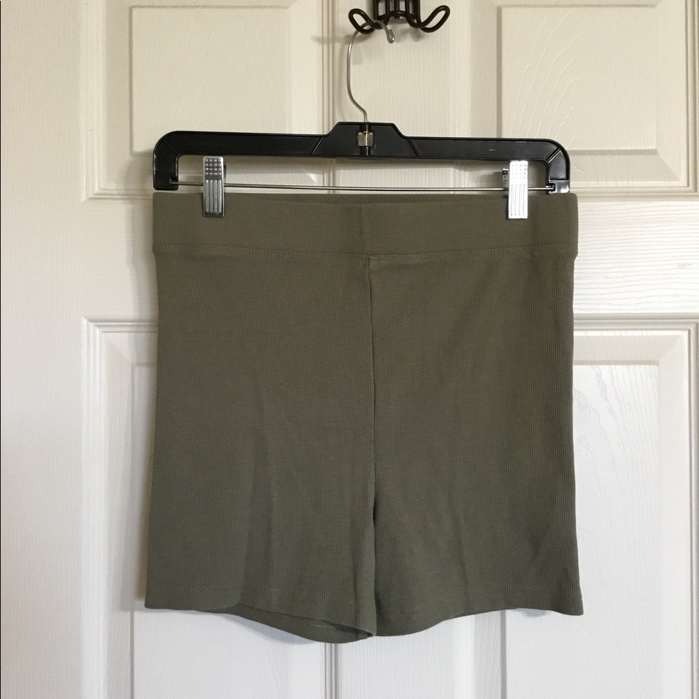 Talentless green ribbed biker shorts size large